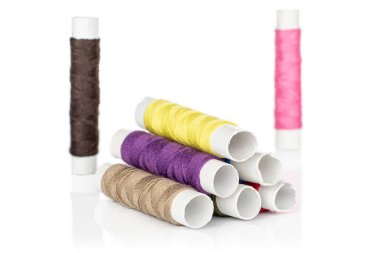 beyaz izole dikiş iplik biriktirme