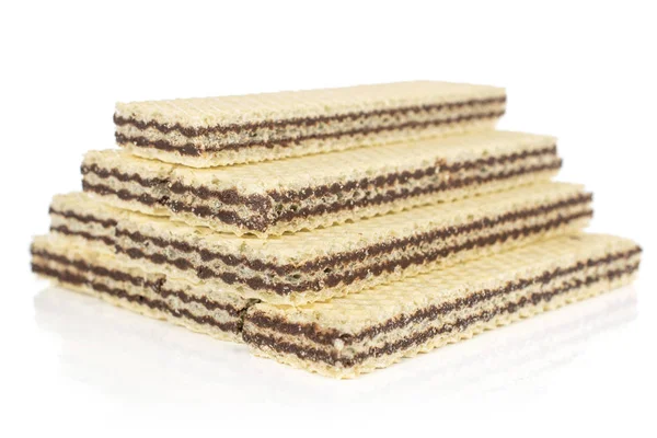 Biscoito de chocolate wafer isolado em branco — Fotografia de Stock