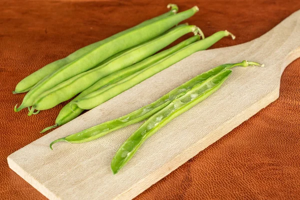 Frijol fresco en cuero de coñac — Foto de Stock