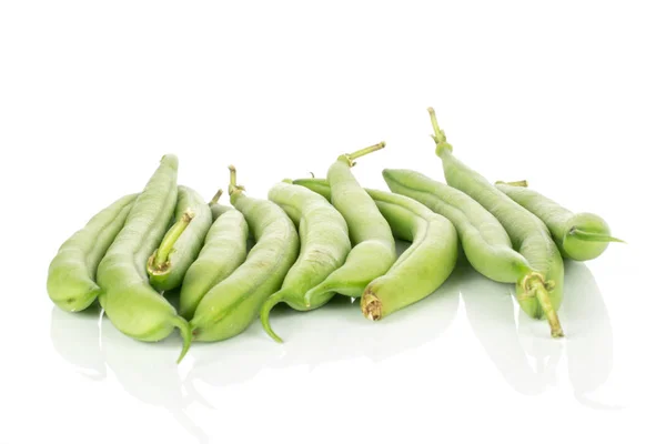 Snap bean fresco isolado em branco — Fotografia de Stock