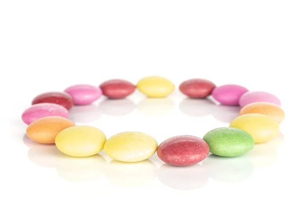 Dulce caramelo colorido aislado en blanco —  Fotos de Stock