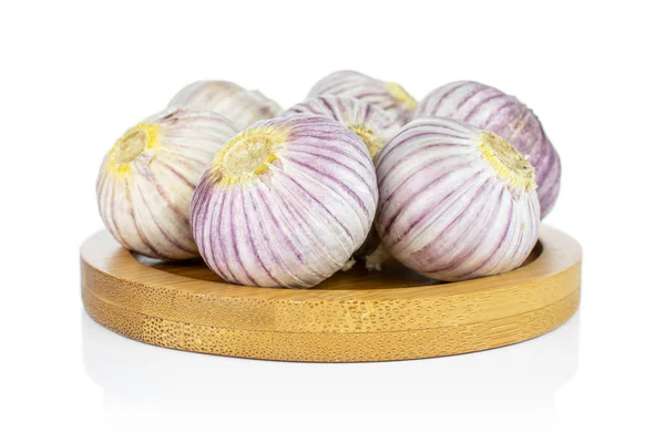 Single clove garlic isolated on white — 图库照片