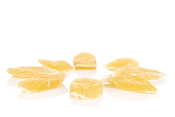 Beyaz Arka Planda Izole Edilmiş Sekiz Dilim Kurutulmuş Sarı Ananas — Stok fotoğraf
