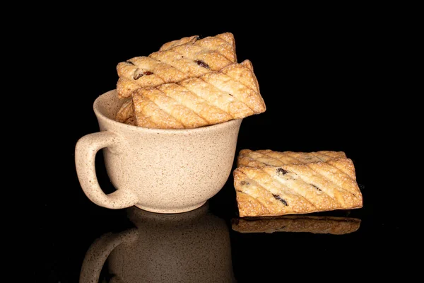 Lot Whole Square Puff Cookie Raisins Coffee Cup Isolated Black — Stock Photo, Image