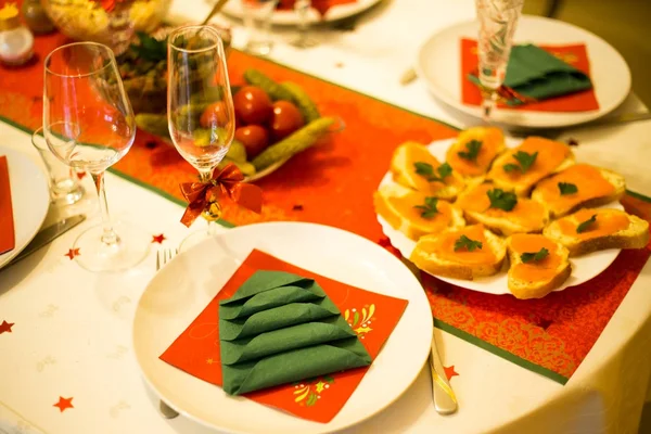 A festive table — Stock Photo, Image