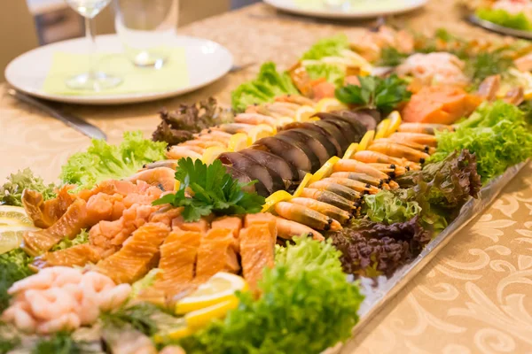 Homemade fish plate — Stock Photo, Image