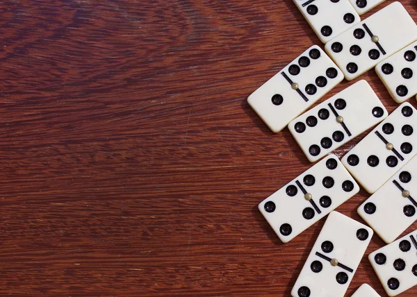 Domino w tle tabeli — Zdjęcie stockowe