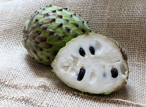 Atemoia Exotisch Fruit Zoet Smakelijk — Stockfoto