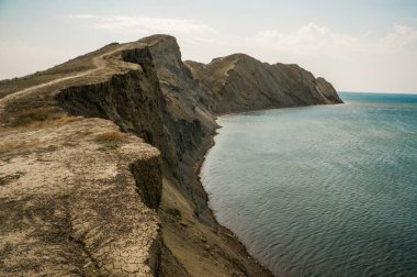Cliff ve deniz