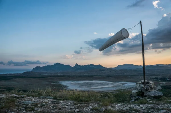 Άγρια σημάδι Μετεωρολογίας — Φωτογραφία Αρχείου