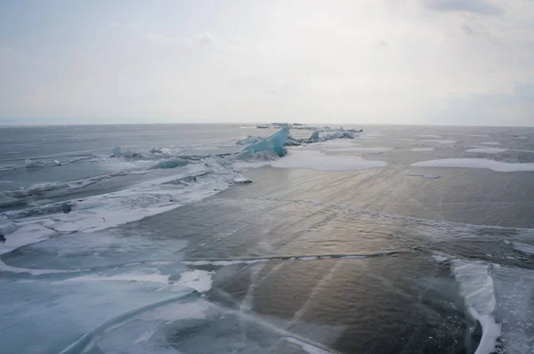 Zmrzlé moře a slunce — Stock fotografie