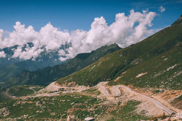 Bela Paisagem Montanhosa Cênica Com Estrada Himalaia Indiano Rohtang Pass — Fotos gratuitas