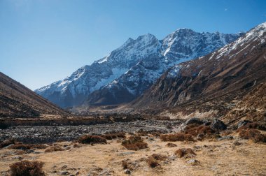 inanılmaz karlı dağlar manzara, Nepal, Sagarmatha, Kasım 2014