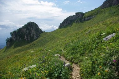 Temmuz 2012 yolu ve vadi, Rusya Federasyonu, Kafkasya, görüntüleme