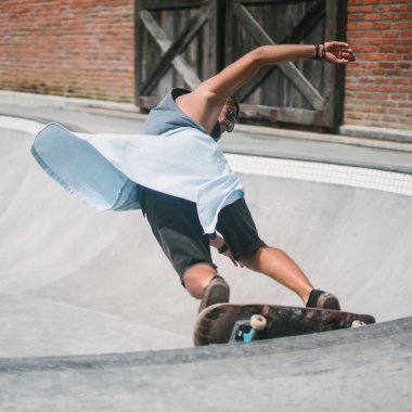 Longboard