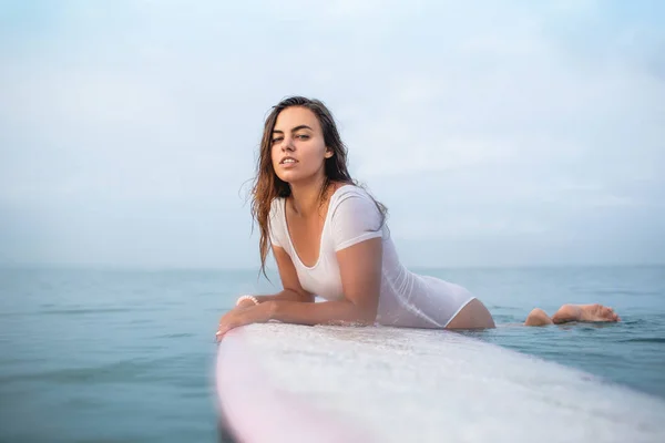 Surfování — Stock fotografie zdarma