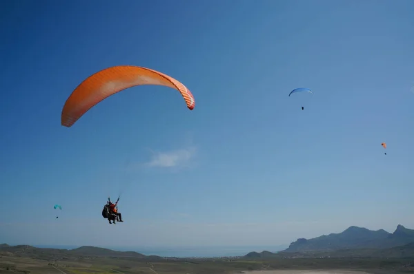 Parapente - foto de stock