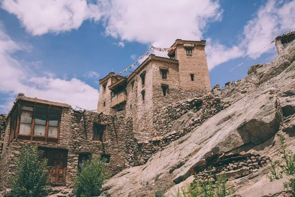 Edifici tradizionali a Leh, Himalaya indiano — Foto stock