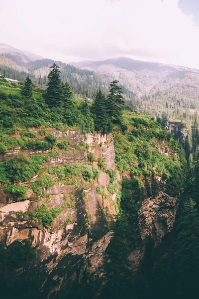 Majestic mountain landscape in Indian Himalayas, Rohtang Pass — Stock Photo