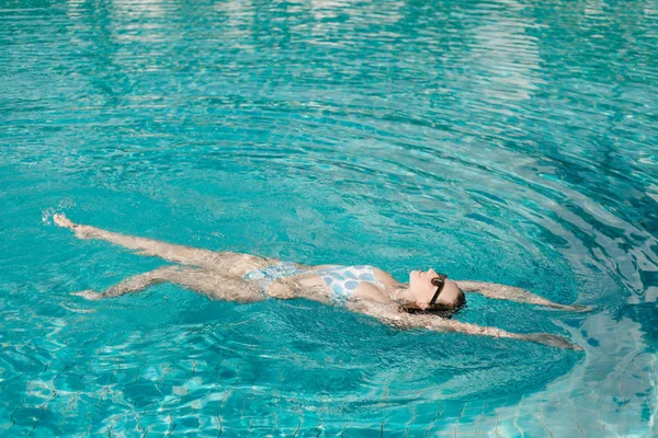 Swimming — Stock Photo