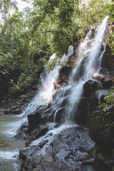 Wasserfall — Stockfoto