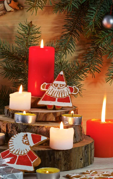 Een Lichte Houten Achtergrond Met Takken Van Sparren Staan Houten — Stockfoto