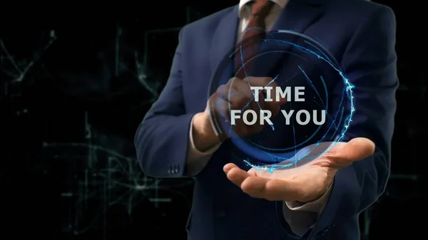 Affärsman visar konceptet hologram tid för dig på handen — Stockfoto