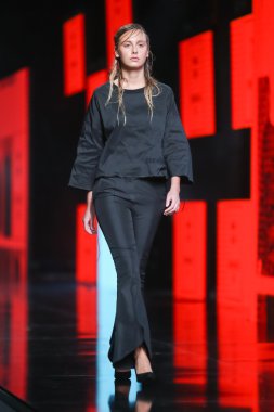 Bipa Fashion.hr defile: Gala Vrbaniç, Zagreb, Hırvatistan.