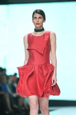 Bipa Fashion.hr defile 2017: Luka Grubisic, Zagreb, Hırvatistan.