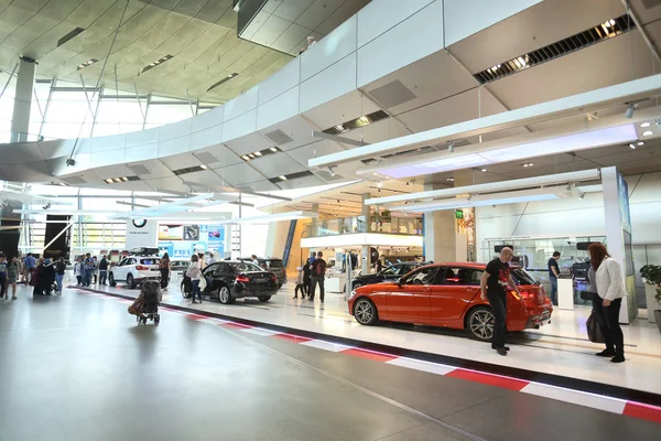 Музей BMW в Мюнхене — стоковое фото