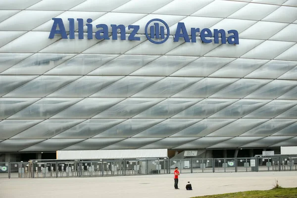 Allianz Arena in München — Stockfoto