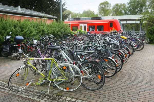 Estacionamento de bicicleta em Freising — Fotografia de Stock
