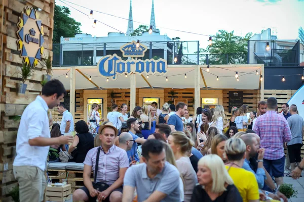 Corona Sunsets Session party in Zagreb, Croatia — Stock Photo, Image