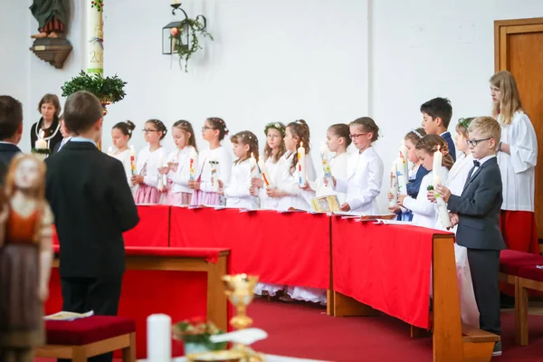 Primera comunión cristiana — Foto de Stock