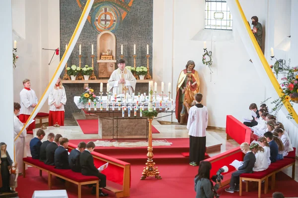 Christian ilk cemaat 