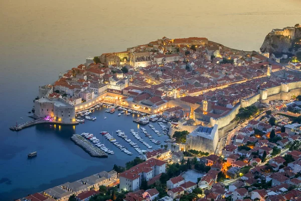 Dubrovnik ao pôr do sol — Fotografia de Stock