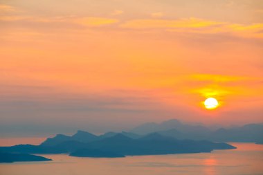 dubrovnik üzerinden günbatımı