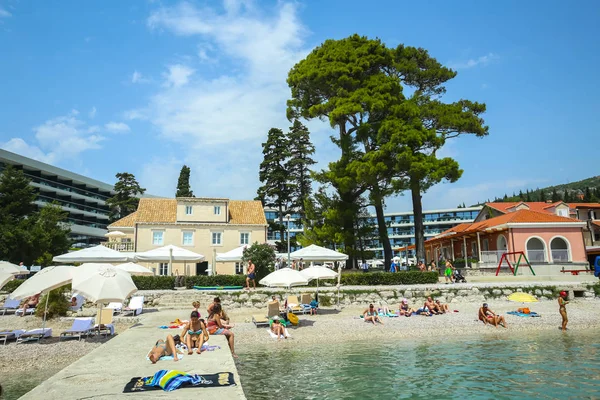 Srebreno Beach'te deniz