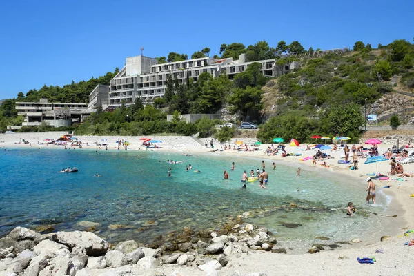 Kupari Beach'te deniz