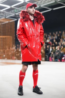 Bipa moda hr - Anthony Avangard