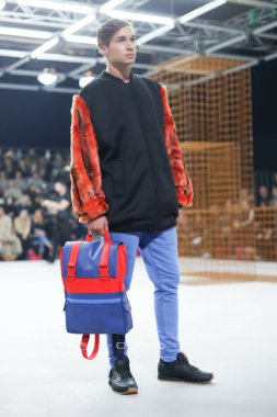 Bipa moda hr - Anthony Avangard