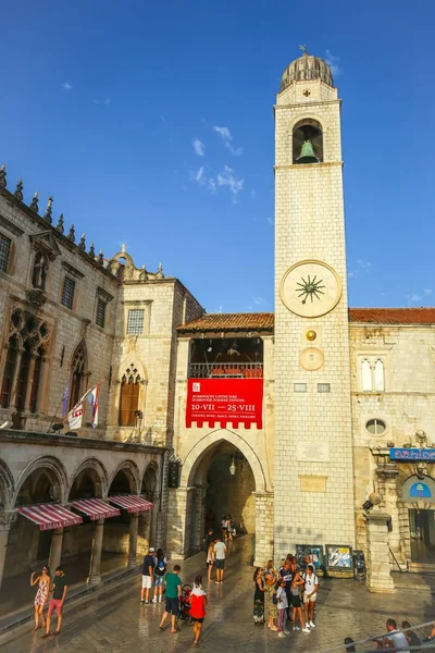 Dubrovnik şehir çan kulesi