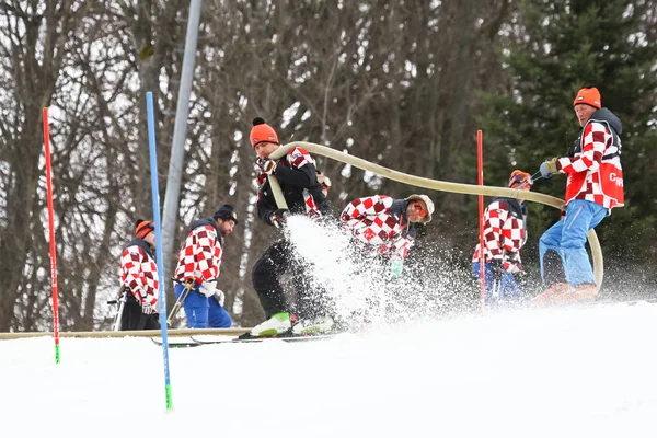 Audi FIS World Cup Mens Slalom preparação da corrida de esqui — Fotografia de Stock