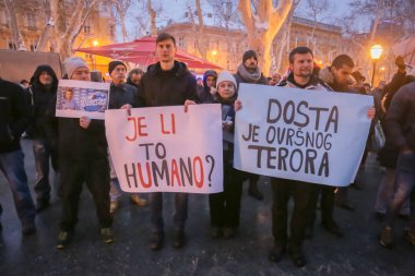 Mali icra hukuk karşı protesto