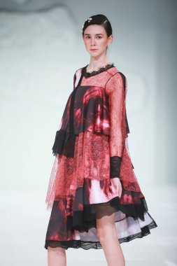 Bipa Fashion.hr defile 2018: Jelena Holec