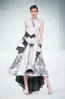 Bipa Fashion.hr defile 2018: Jelena Holec