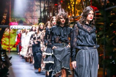 Robert sever moda koleksiyonu