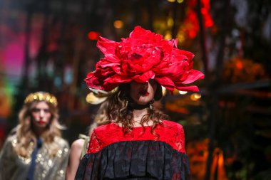 Robert sever moda koleksiyonu