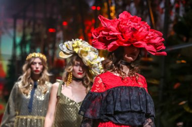 Robert sever moda koleksiyonu