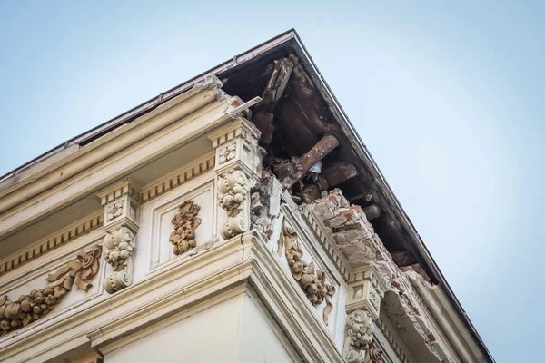 Edifícios Danificados Centro Cidade Após Forte Terremoto Escala Richter Zagreb — Fotografia de Stock